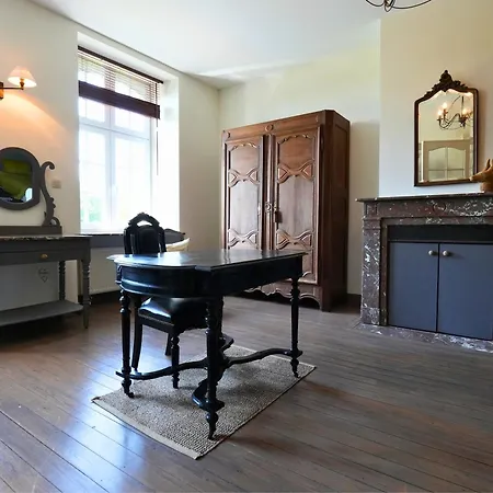 Chateau Du Fayais - Dans Un Cadre Exceptionnel En Pleine Nature Pour 9 Personnes - By La Conciergerie Apartamento Bièvre
